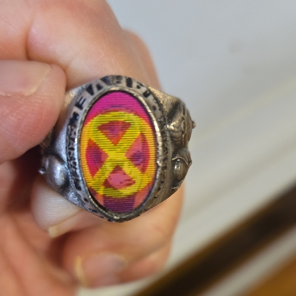 Silver Ring with Colorful Design - Picture 6 of 9